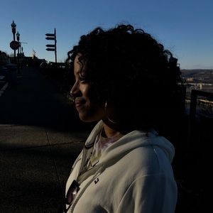 Meet your Posher, Noel